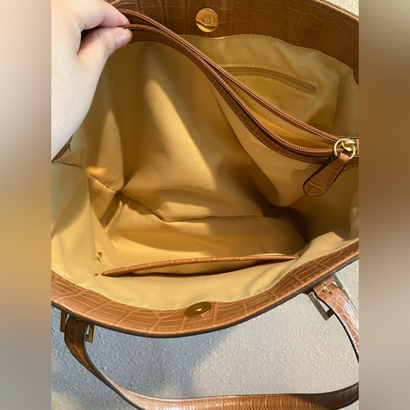 Giani Bernini Croc Embossed Tote - Picture 6 of 11